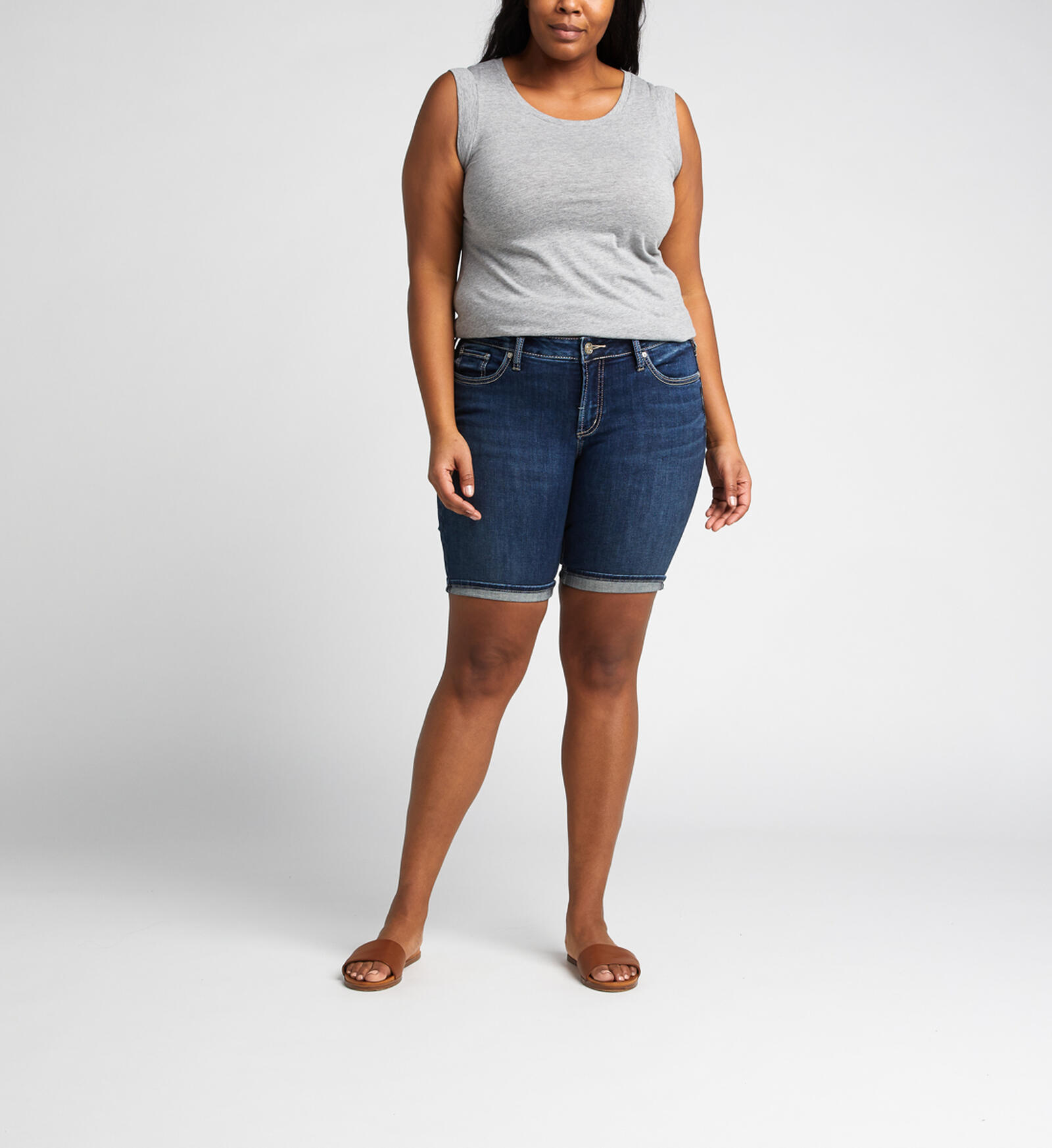 Buy Suki Mid Rise Bermuda Short Plus Size for USD 74.00 | Silver Jeans US  New