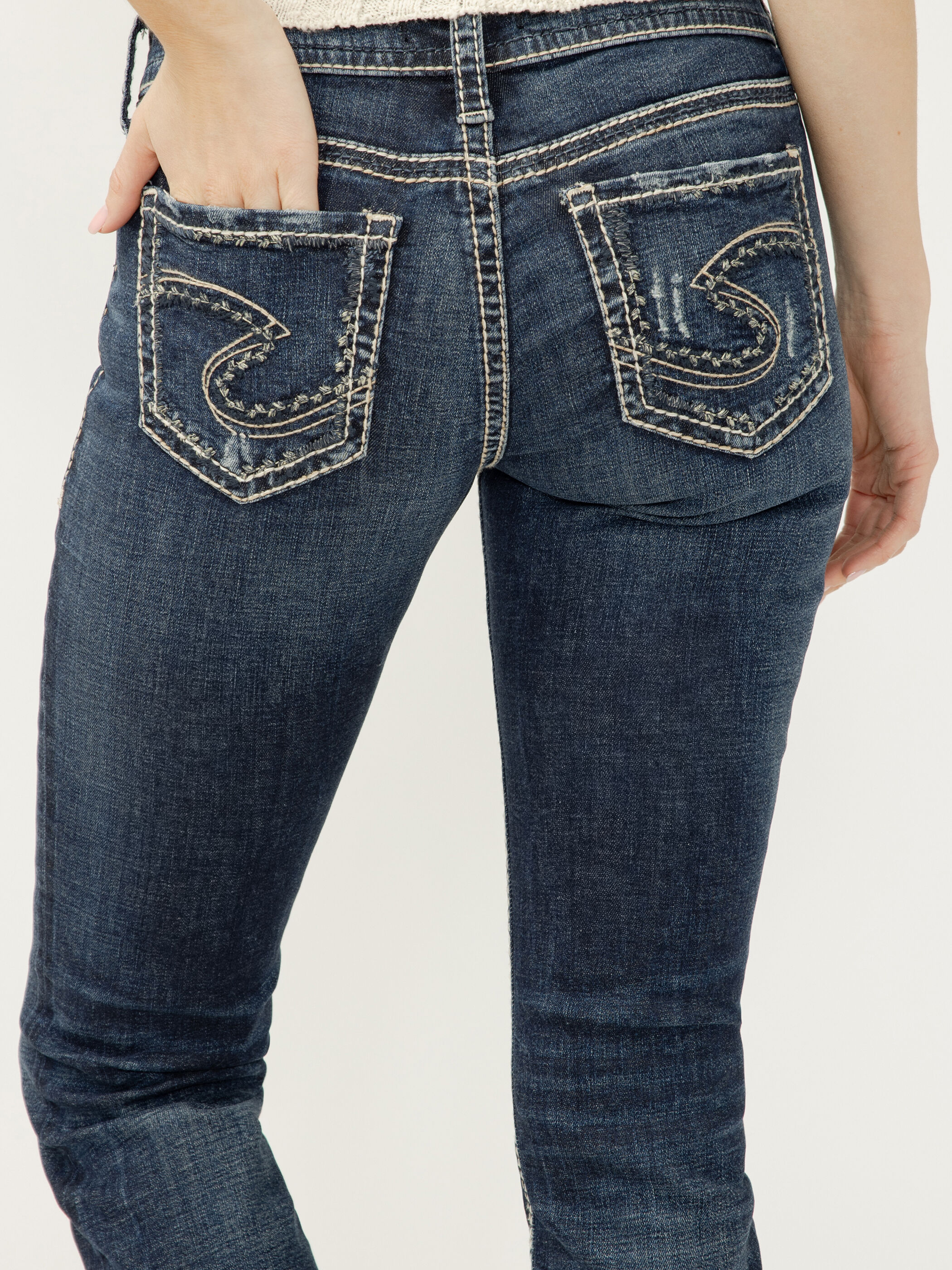 レディピッグ Buy Suki Mid Rise Straight Leg Jeans for USD 108.00 | Silver Jeans