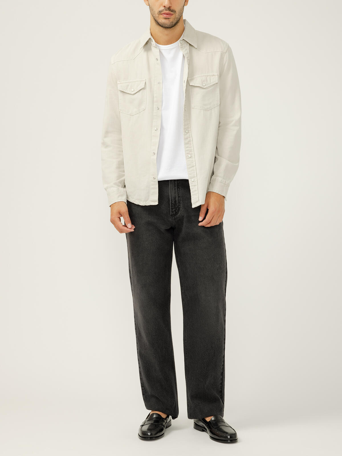 Relaxed Fit Straight Leg Jeans image number 0