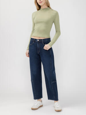 Slim Barrel Leg Jeans
