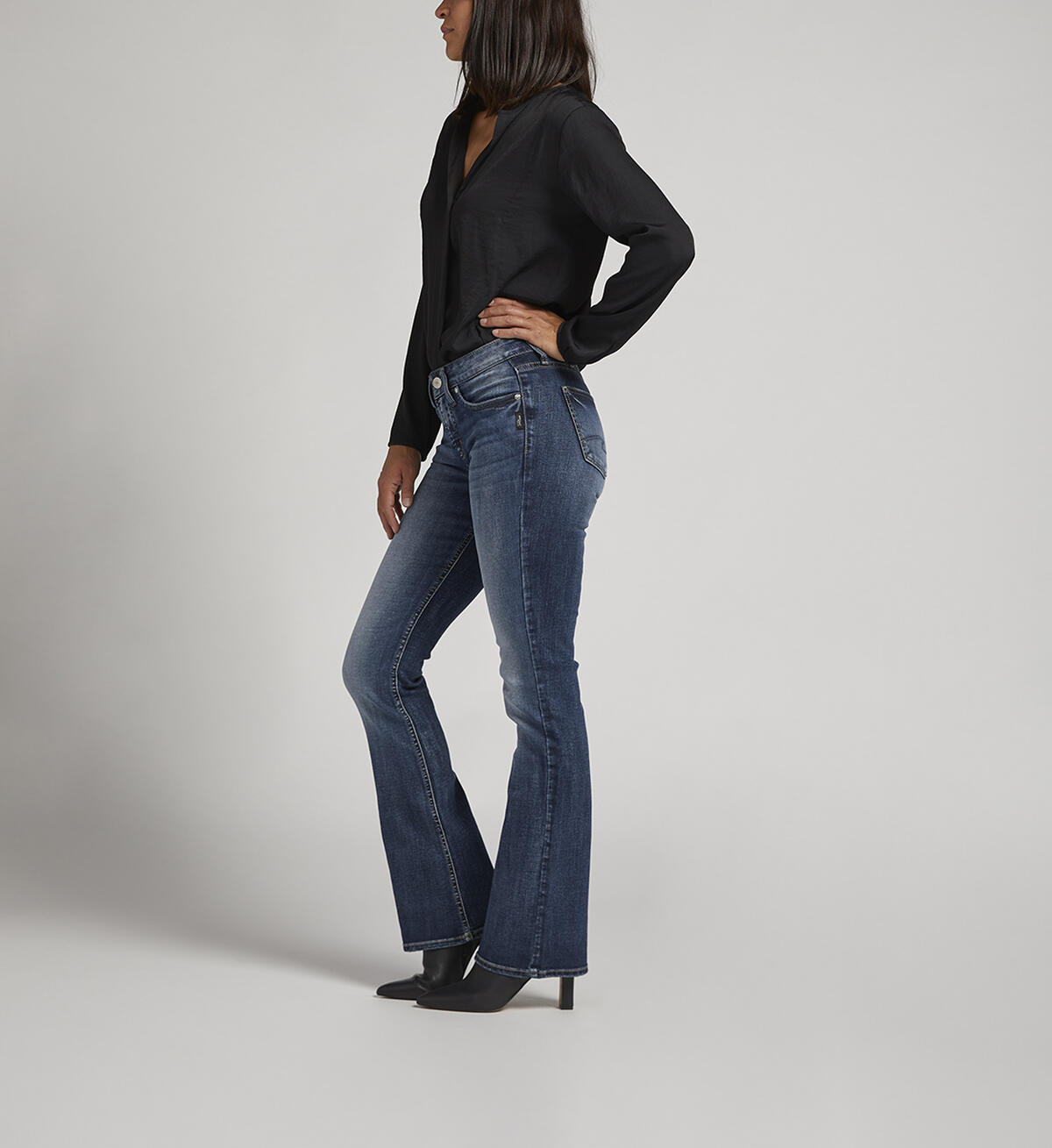 Suki Mid Rise Bootcut Jeans, Indigo, hi-res image number 2