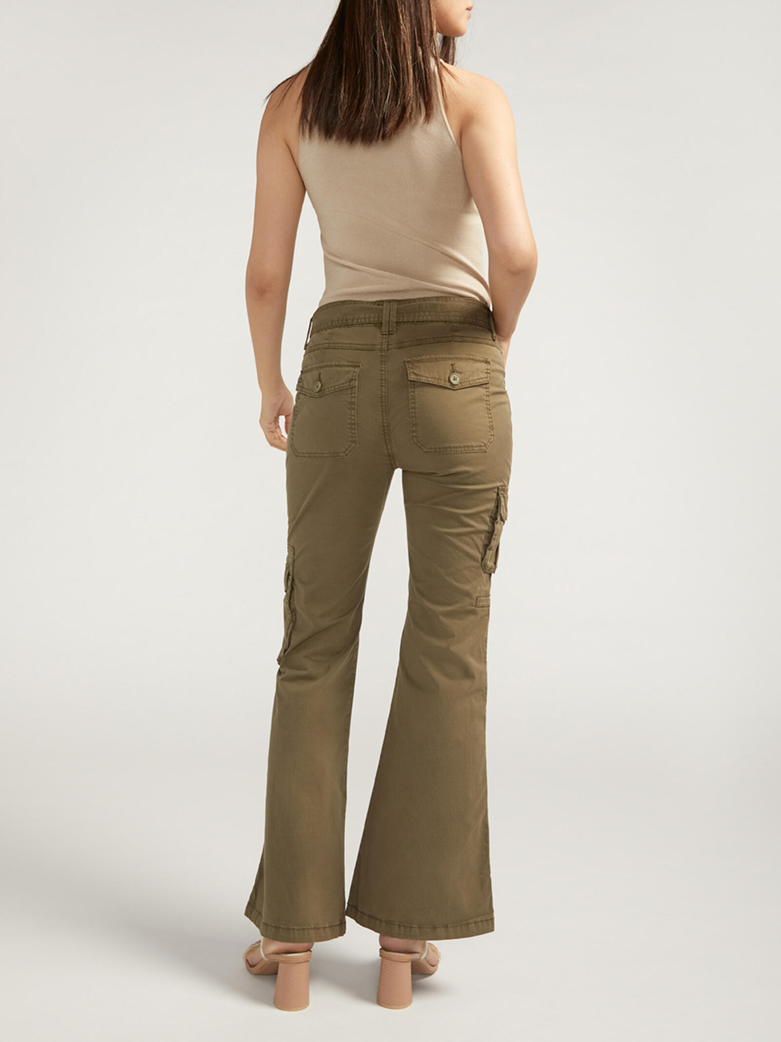 Buy Flare Belted Cargo Pant for USD 37.00 | Silver Jeans US New
