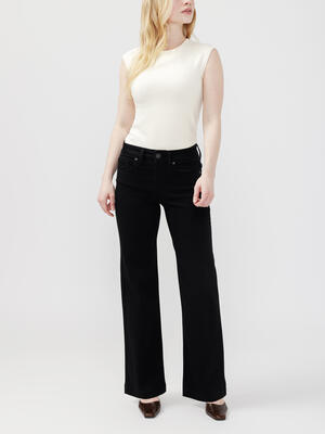 Avery Trouser Leg Jeans Petite