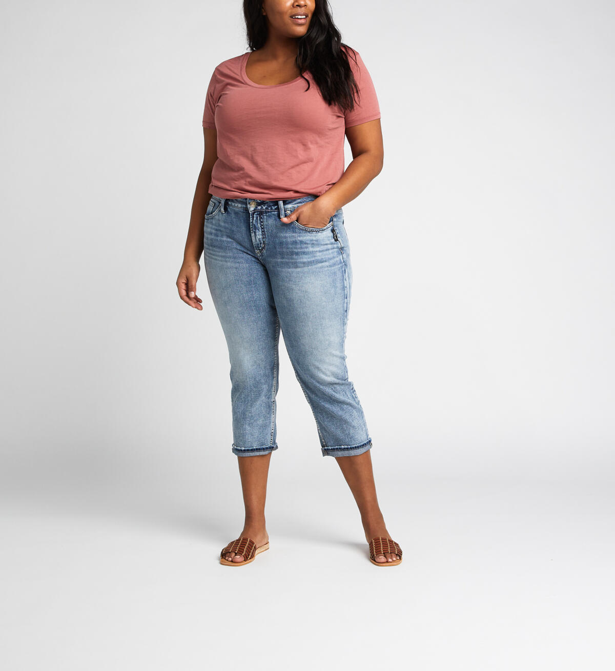 Suki Mid-Rise Curvy Capri, , hi-res image number 0