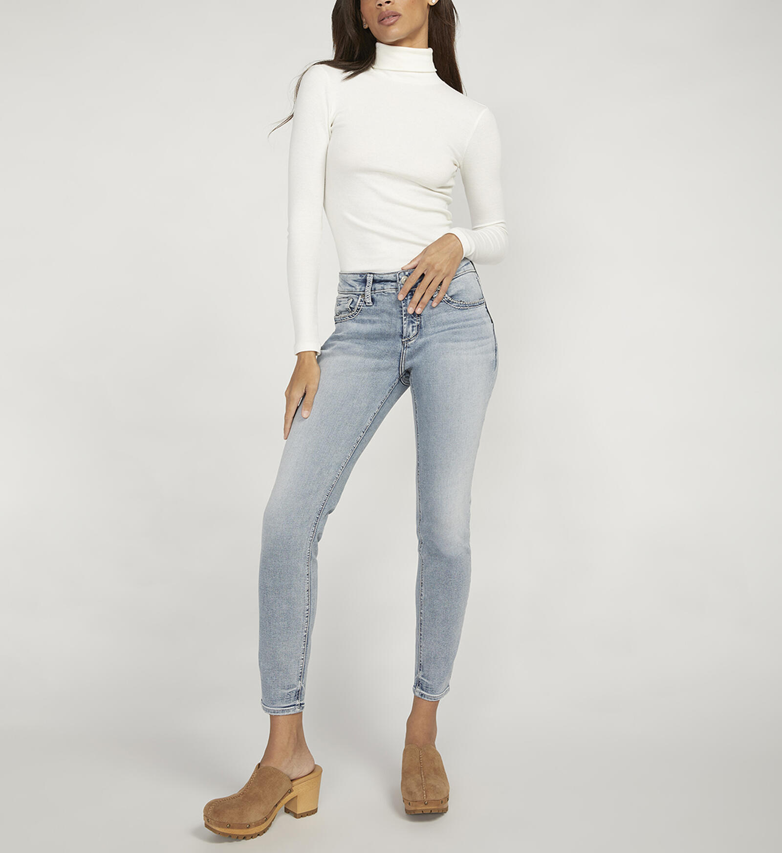 Buy Elyse Mid Rise Skinny Jeans for USD 94.00 | Silver Jeans US New