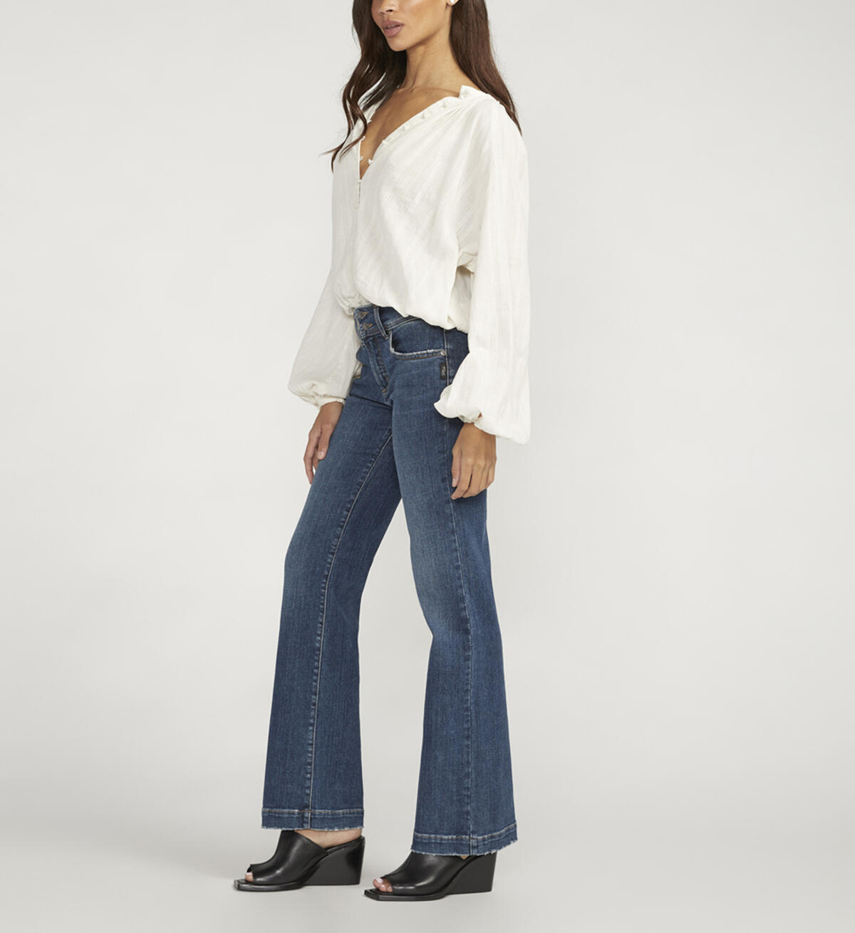 Suki Mid Rise Trouser Leg Jeans, Indigo, hi-res image number 2