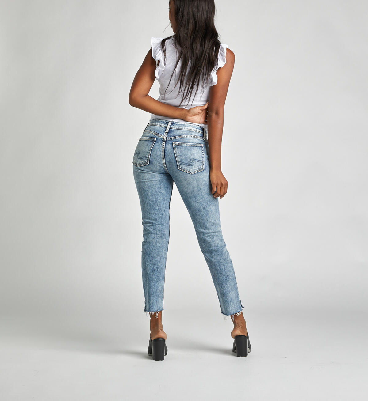 Avery High-Rise Curvy Slim Leg Jeans, , hi-res image number 1