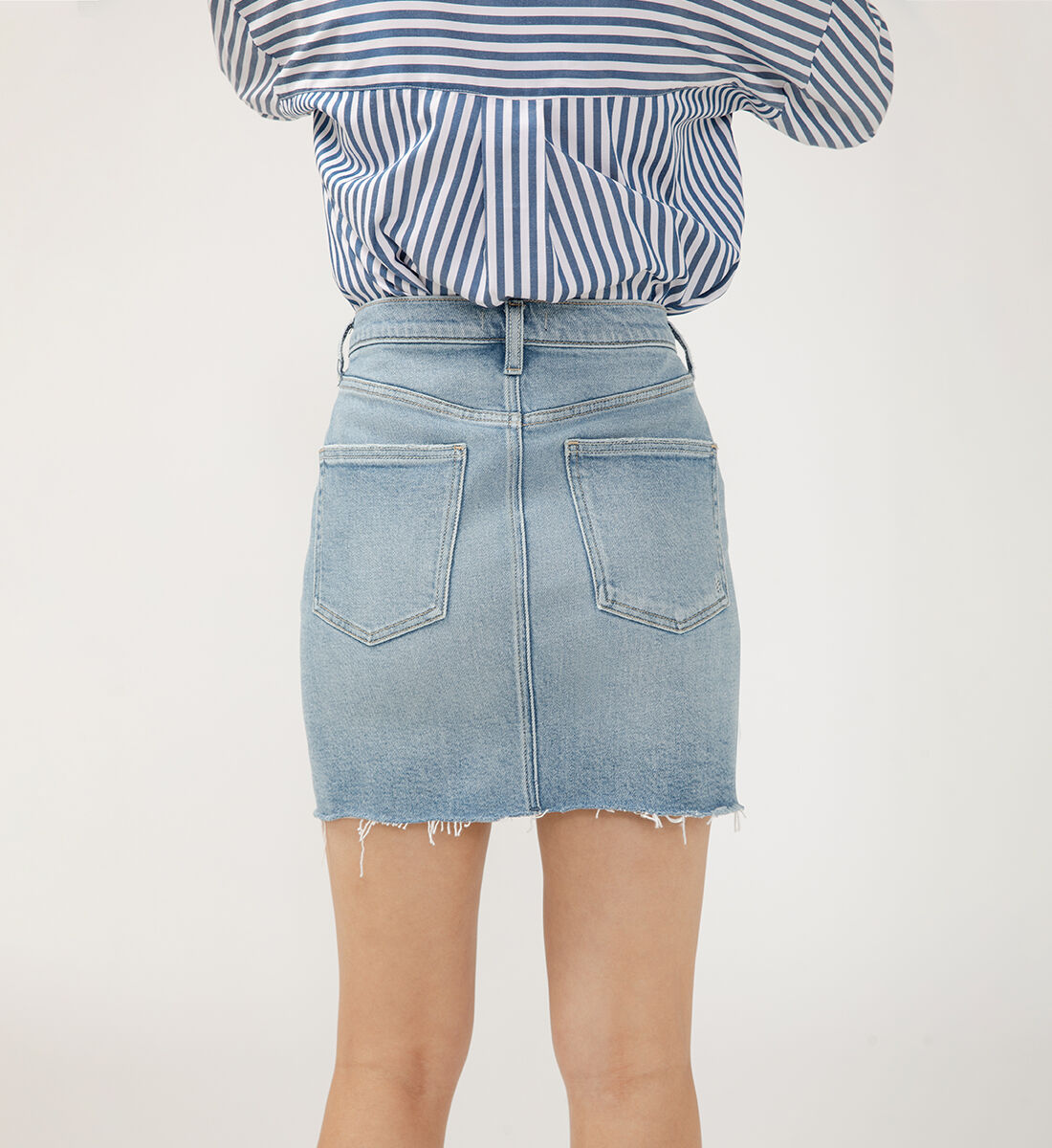 Buy Denim Mini Skirt for USD 64.00 | Silver Jeans US New