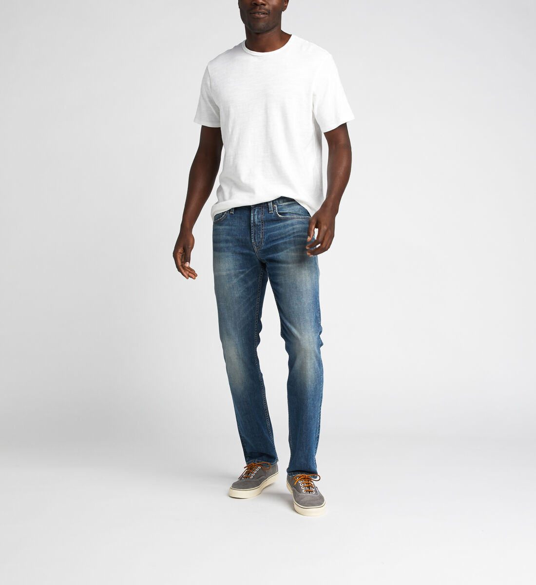 Buy Konrad Slim Fit Slim Leg Jeans for USD 89.00 Silver Jeans US New