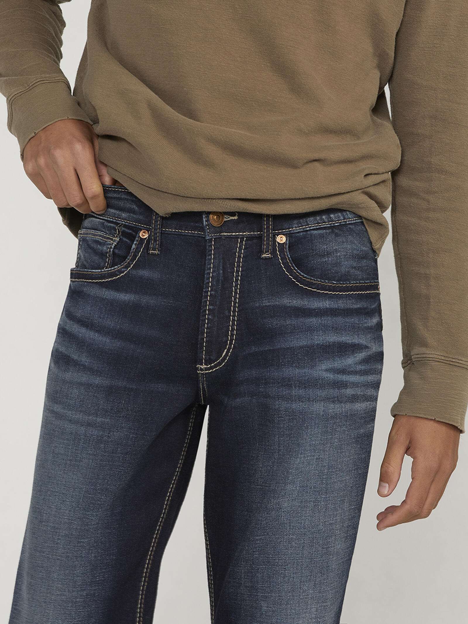 Buy Hunter Relaxed Athletic Fit Straight Leg Jeans for USD 49.00