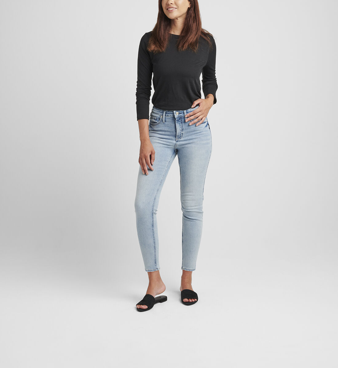 Infinite Fit High Rise Skinny Jeans - Silver Jeans CA
