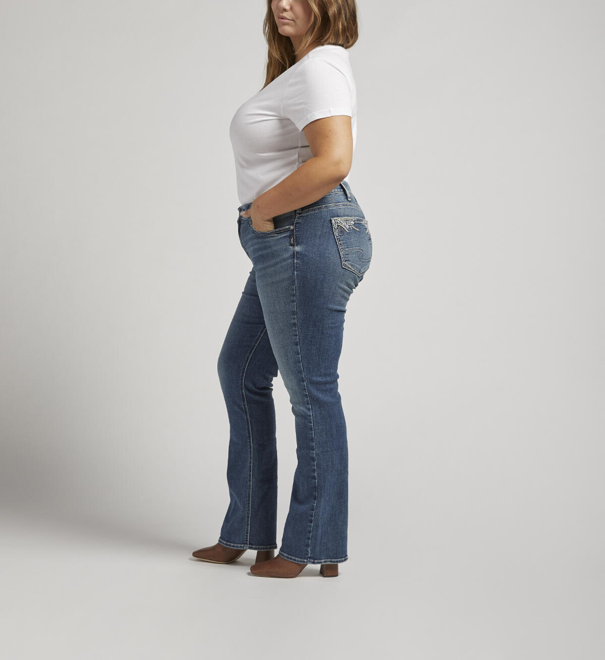 Elyse Mid Rise Slim Bootcut Jeans Plus Size, Indigo, hi-res image number 2
