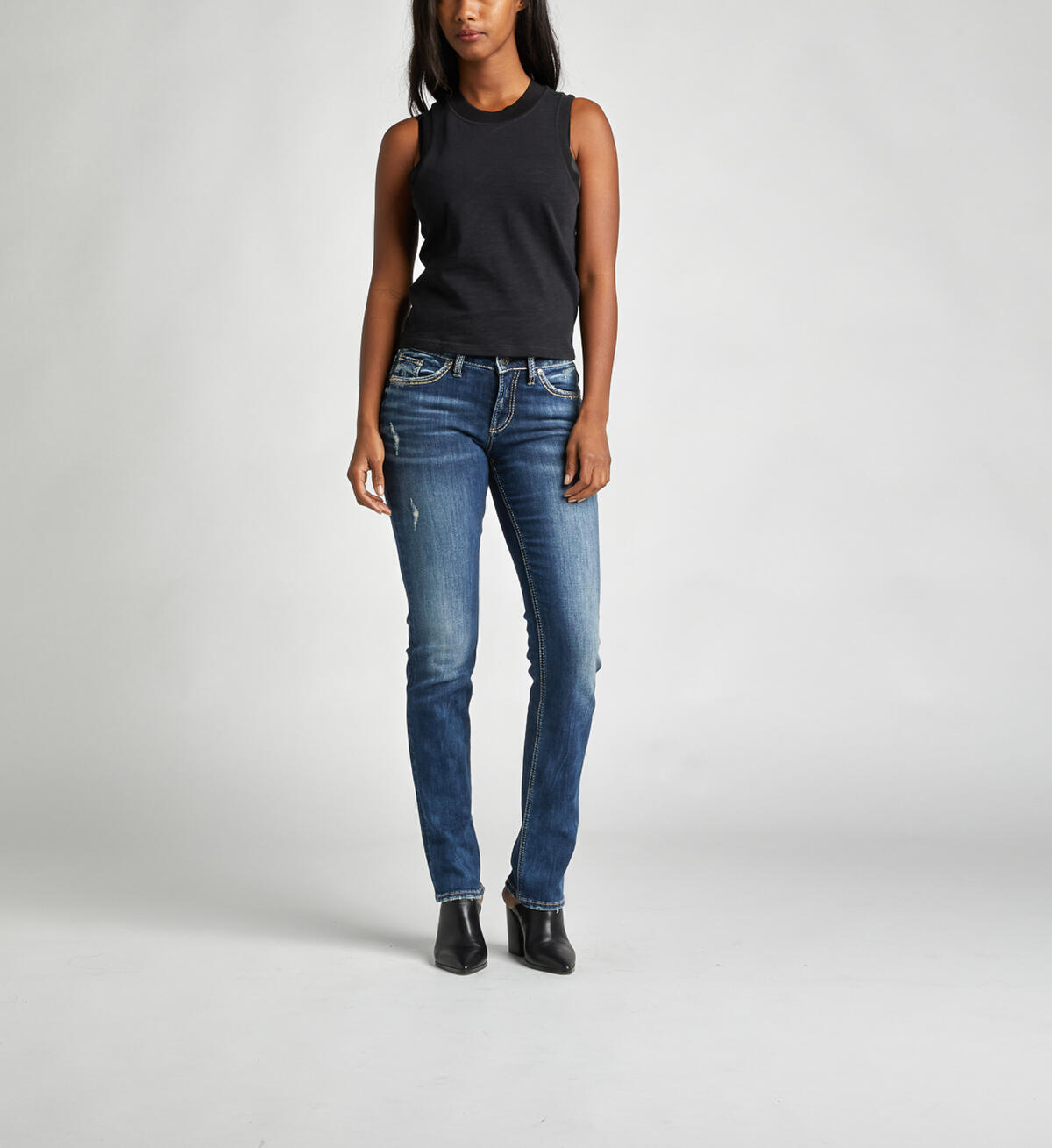Suki Straight, , hi-res image number 3