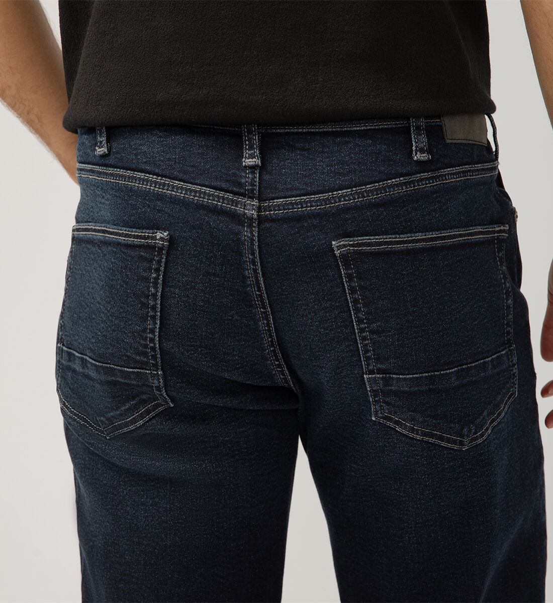 Buy Eddie Classic Athletic Fit Tapered Leg Jeans for USD 84.00 Silver Jeans US New
