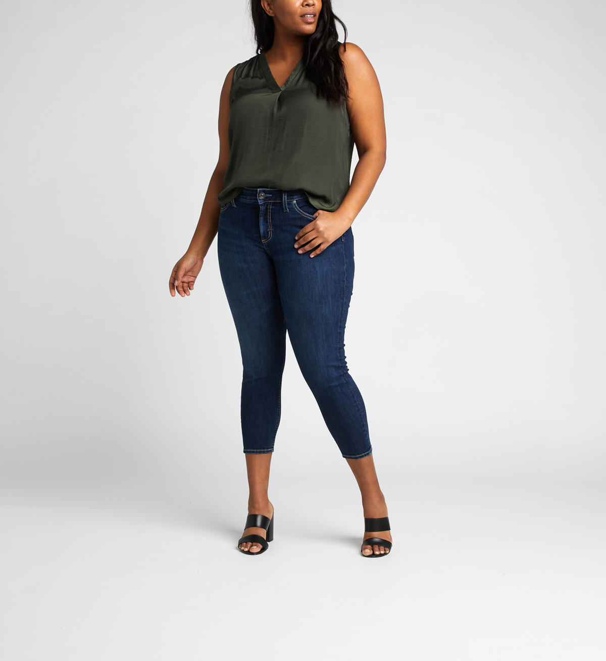 Suki Mid-Rise Curvy Skinny Crop Jeans, , hi-res image number 3
