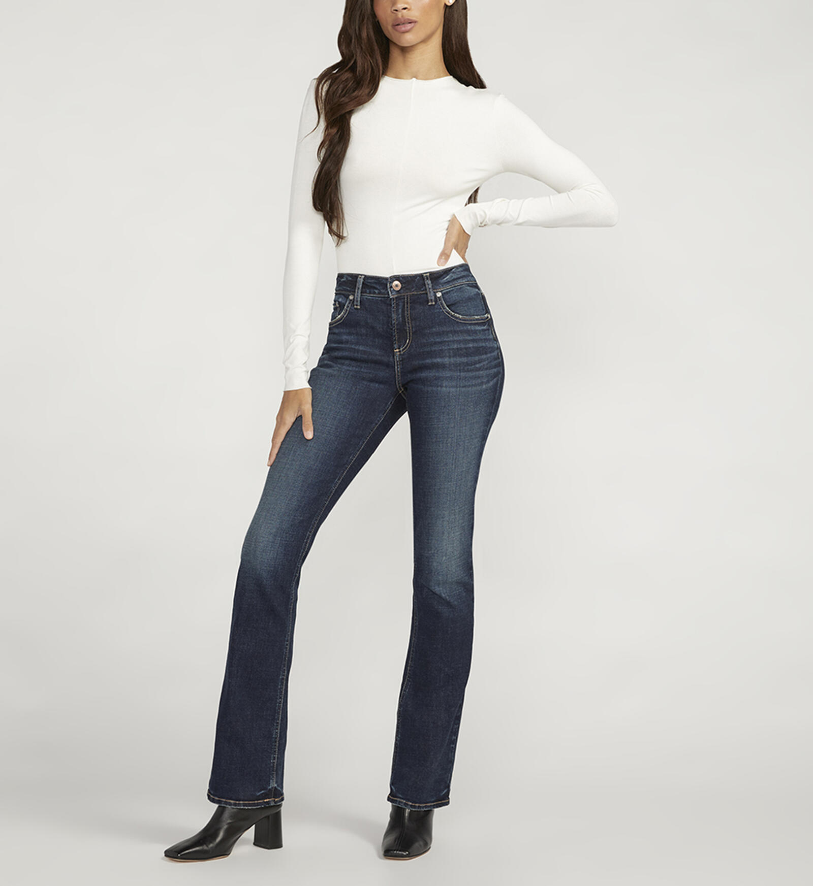 Buy Elyse Mid Rise Slim Bootcut Jeans for USD 84.00