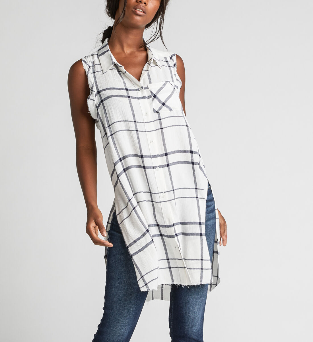Summer Plaid Frayed Button-Down Tunic Front
