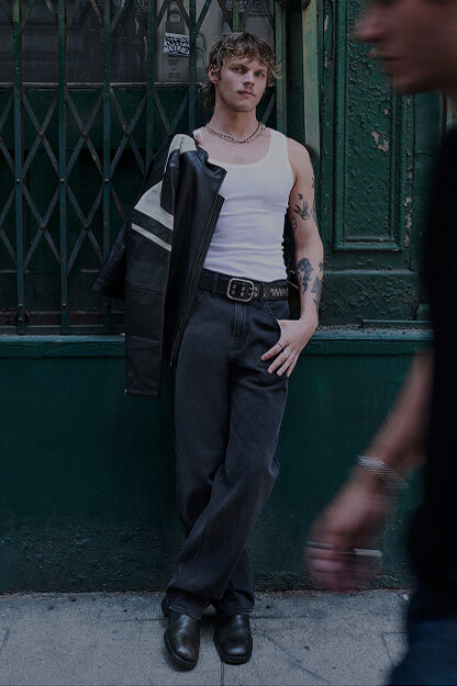 Buy Zac Relaxed Fit Straight Leg Jeans for USD 108.00 | Silver Jeans