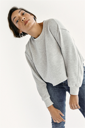 Silver Jeans Co.- WE FIT YOU, ME AND EVERY BODY - Image of a female wearing her perfect fit
