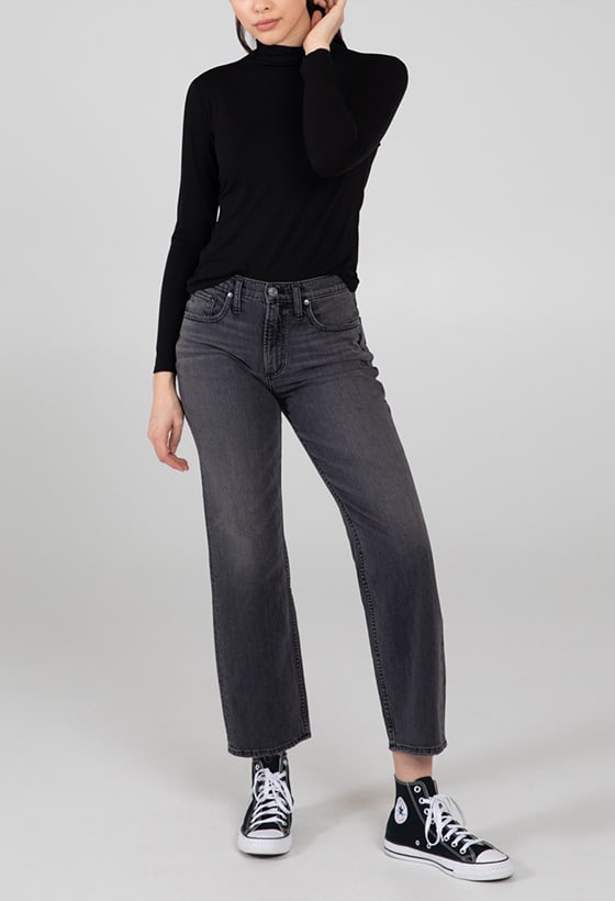 Women’s universally flattering skinny jeans featuring a high rise and light indigo wash