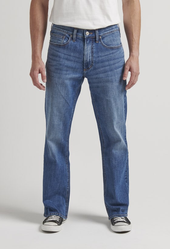 Men’s easy fit bootcut jeans with a medium dark indigo wash