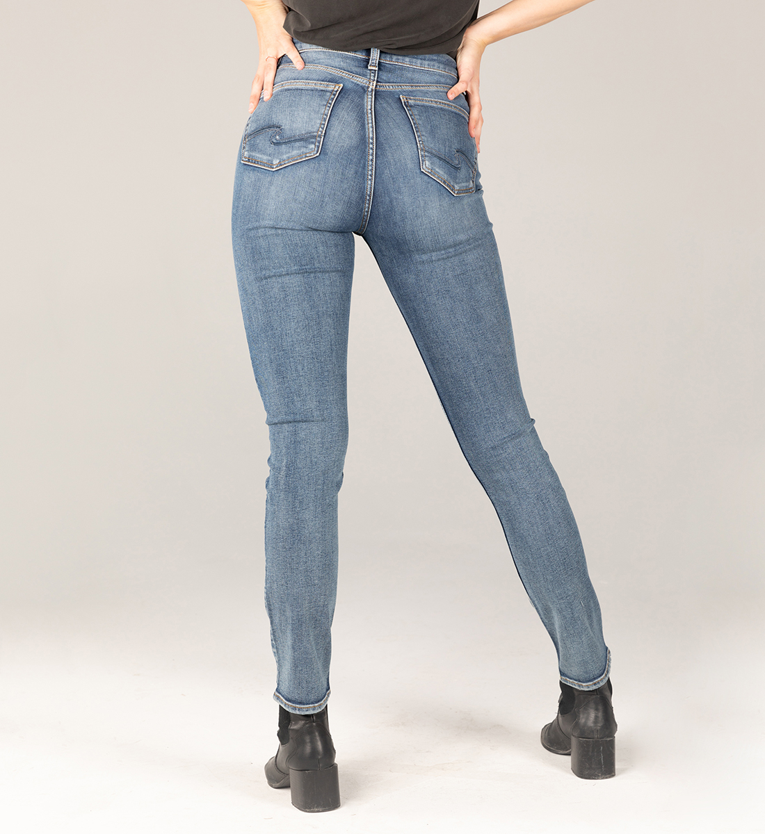 silver jeans avery straight