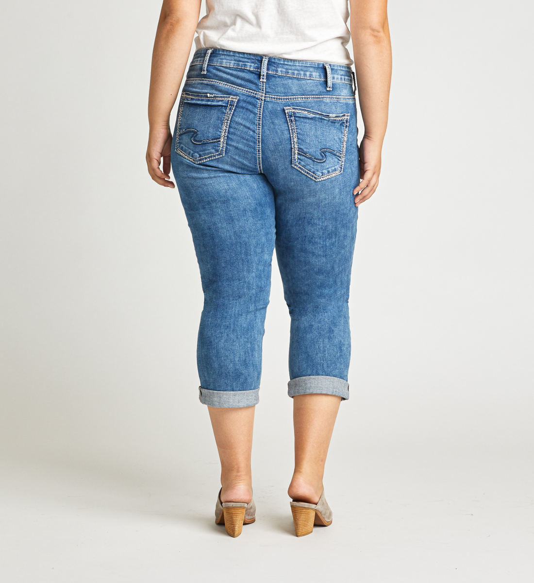 Silver Jeans Co Womens Plus Size Elyse Mid Rise Skinny Jeans