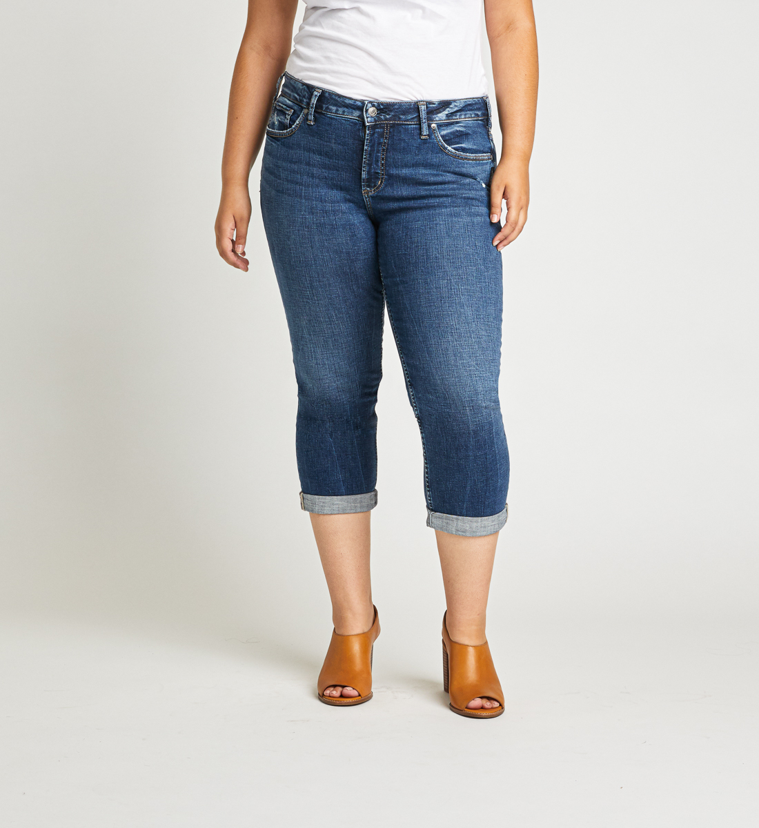 Elyse Mid Rise Capri Plus Size - Silver Jeans US