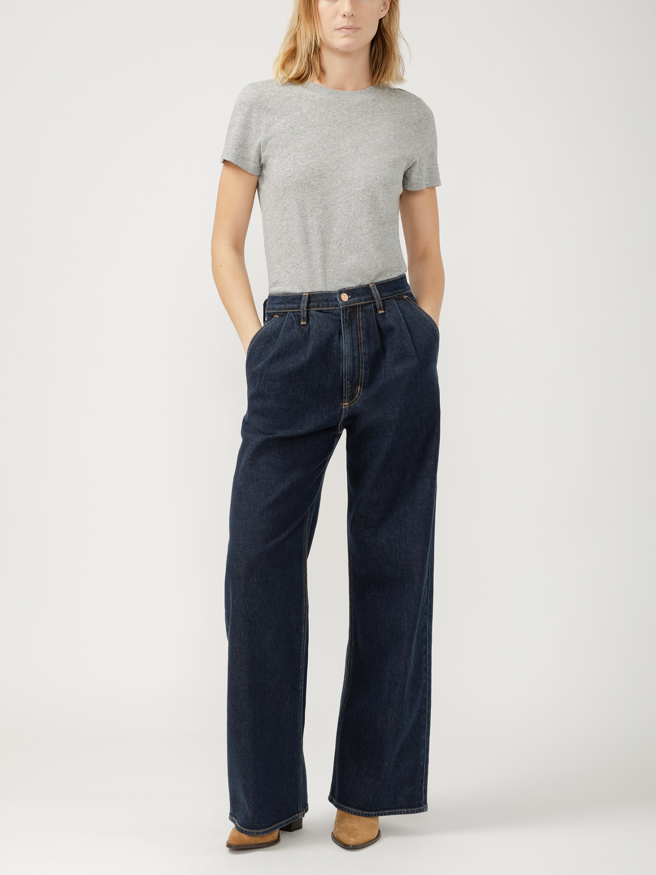 Women's Jeans That Fit - Main Image