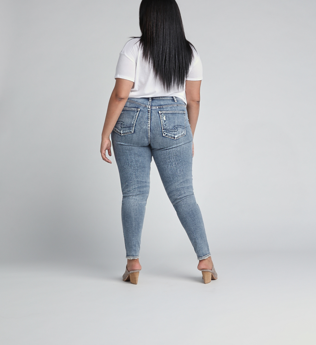 Avery Skinny - Silver Jeans US